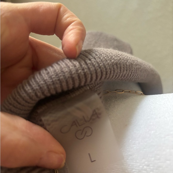 CALIA by Carrie Underwood Brown V-Neck Collared Knit Pullover - Picture 5 of 5